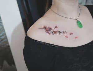 Fiori di ciliegio tatuaggio