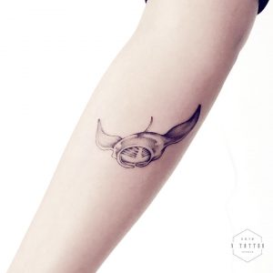 fish tattoo by @v_tattoo_x_blackwork
