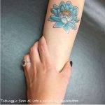 tattoo fiore di loto colori by @seretattoo
