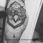 tattoo fiore di loto mandala linee nere by @leandrosiciliatattoo