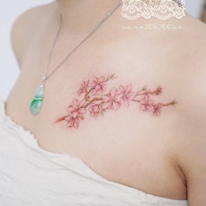 tattoo fiore di pesco by @hktattoo_cara