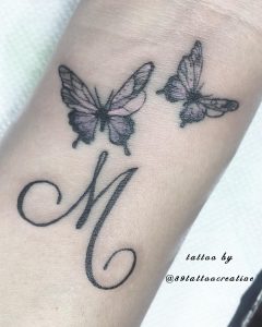 tatuaggi-con-iniziali-by-@89tattoocreative