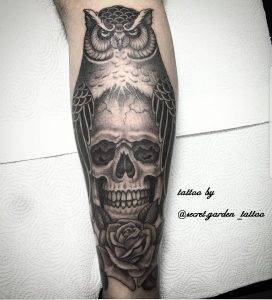 gufo tattoo by @secret.garden_tattoo