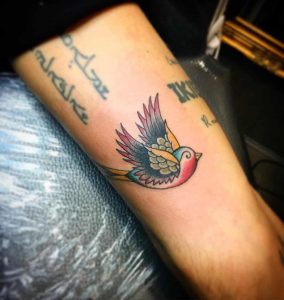 tattoo rondini by @alex_old_tattoo