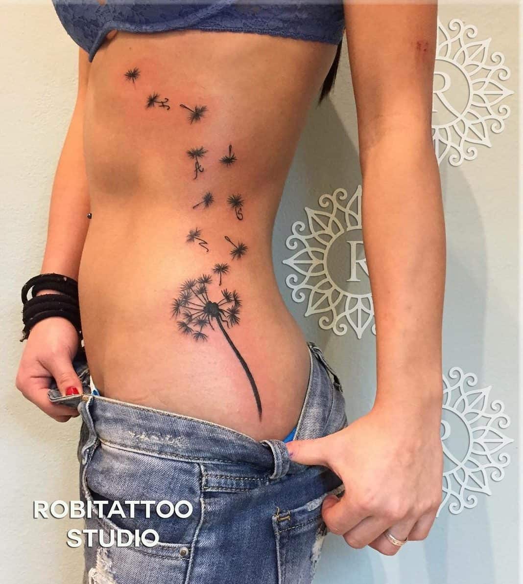 tatuaggio soffione grande fianco by @robitattoo_urbania