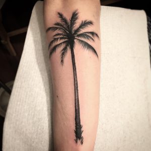 tattoo palma braccio