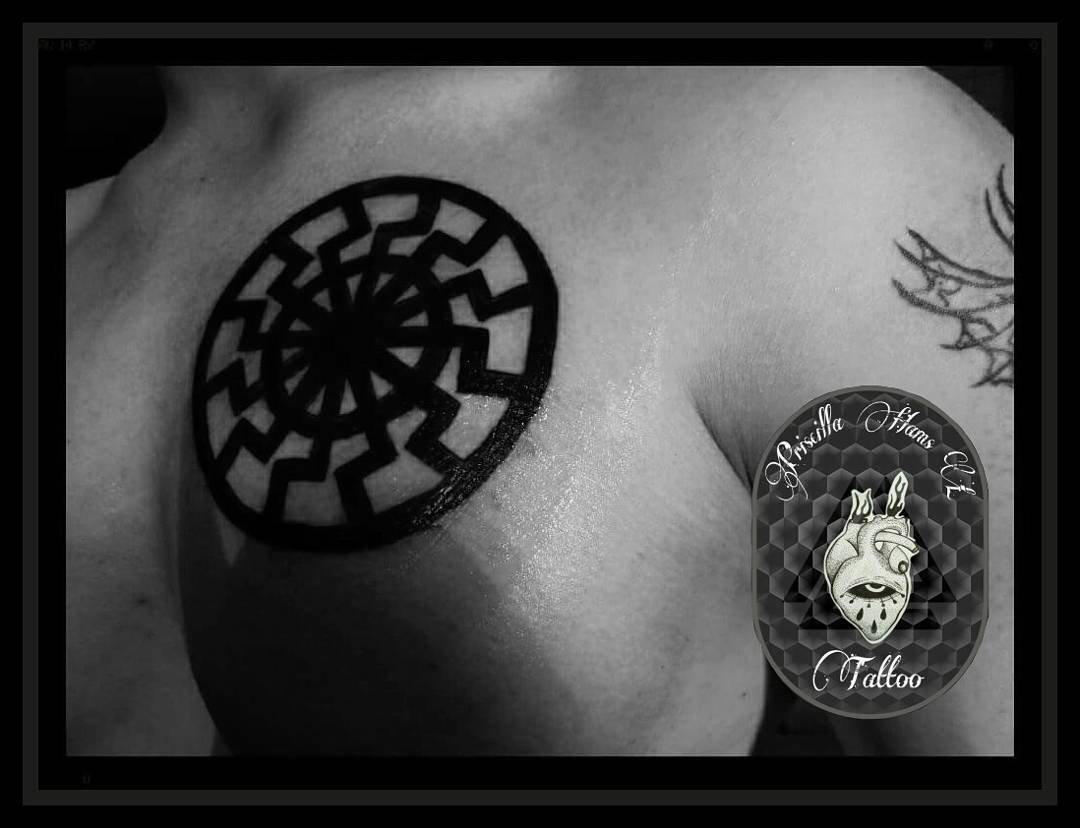 simboli religiosi sole negro tattoo by @hxctattoogirls13