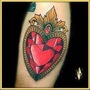 tattoo-cuore-gioiello-by-@maybellene_tattoo_shop