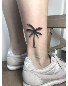 tattoo palma by @candil.tattoo