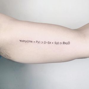 tattoo simboli matematici by @nothingwildtattoo