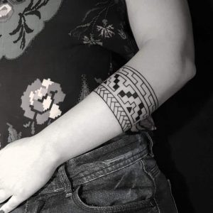 tattoo tribali per donna by @felipeblackink