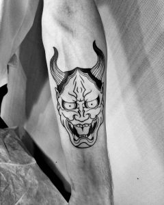 oni mask tattoo by @balootattooer
