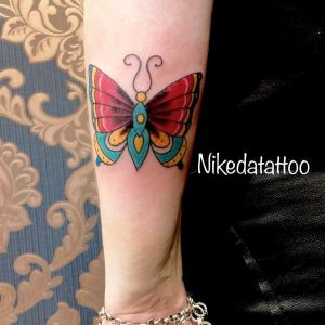 tattoo-farfalla-old-school-by-@nikedatattoo