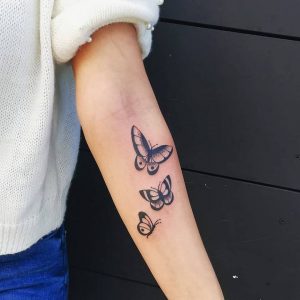 tattoo-farfalle-braccio-by-@panda_tattoo
