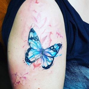 tattoo-farfalle-coloratissime-by-@delp_95_tatau
