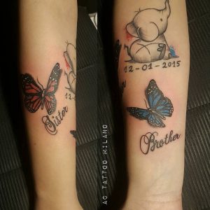 tattoo-farfalle-con-lettere-e-iniziali-by-@actattoomilano_3