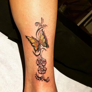 tattoo-farfalle-e-fiori-by-@4lifetattoostudio