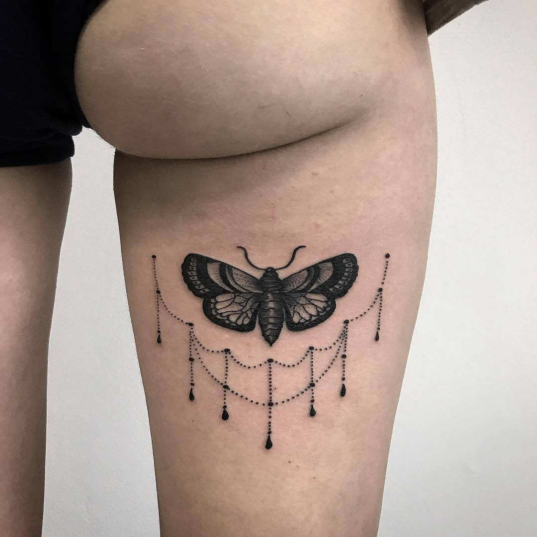 tattoo-farfalle-stilizzate-by-@n3tattooshop