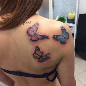 tattoo-gruppo-di-farfalle-by-@a_teamstudio
