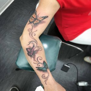 tattoo-gruppo-di-farfalle-by-@ale_tattoo_arts