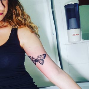 tatuaggio-farfalle-braccio-by-@alessia_cima