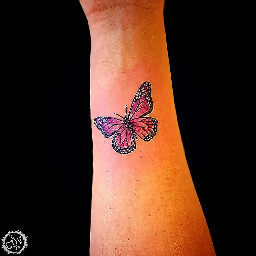 tatuaggio-farfalle-coloratissime-by-@cdvtattoo