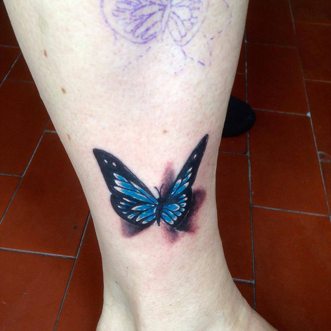 tatuaggio-farfalle-realistiche-by-@cristian_persico