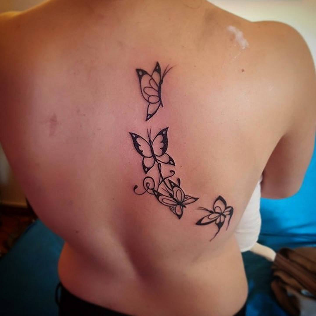 tatuaggio-farfalle-schiena-by-@nanostattoo