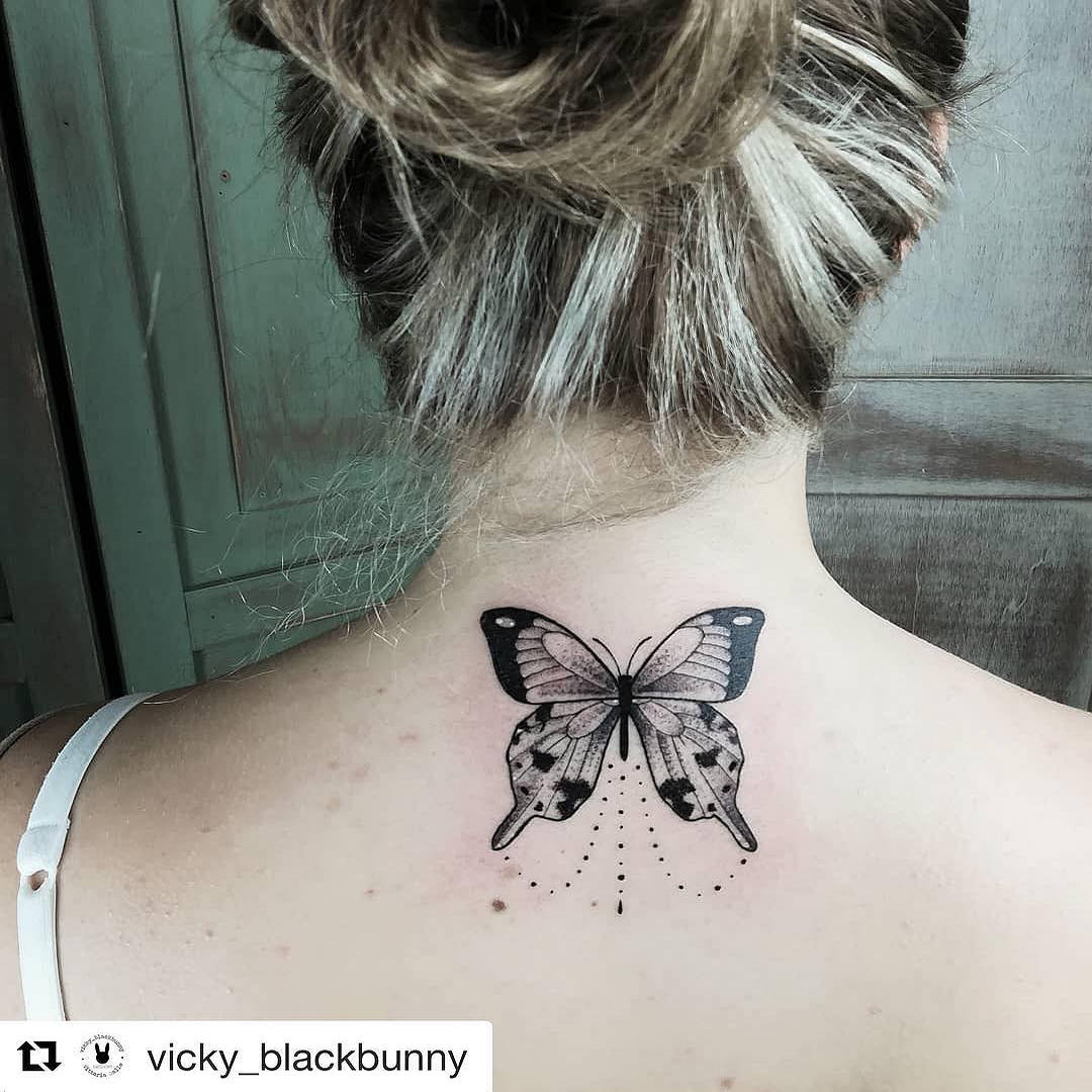 tatuaggio-farfalle-schiena-by-@orgoglioepregiudizio8