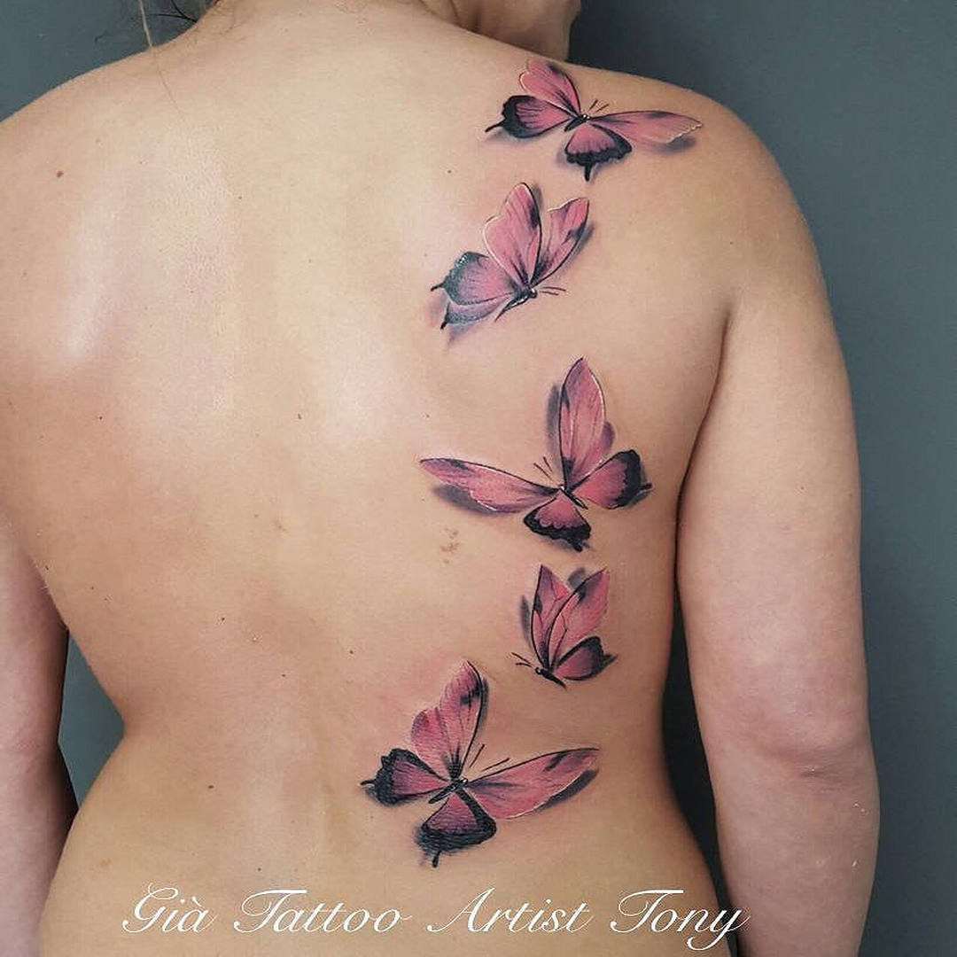tatuaggio-farfalle-schiena-by-@tonydibenedettotattoo