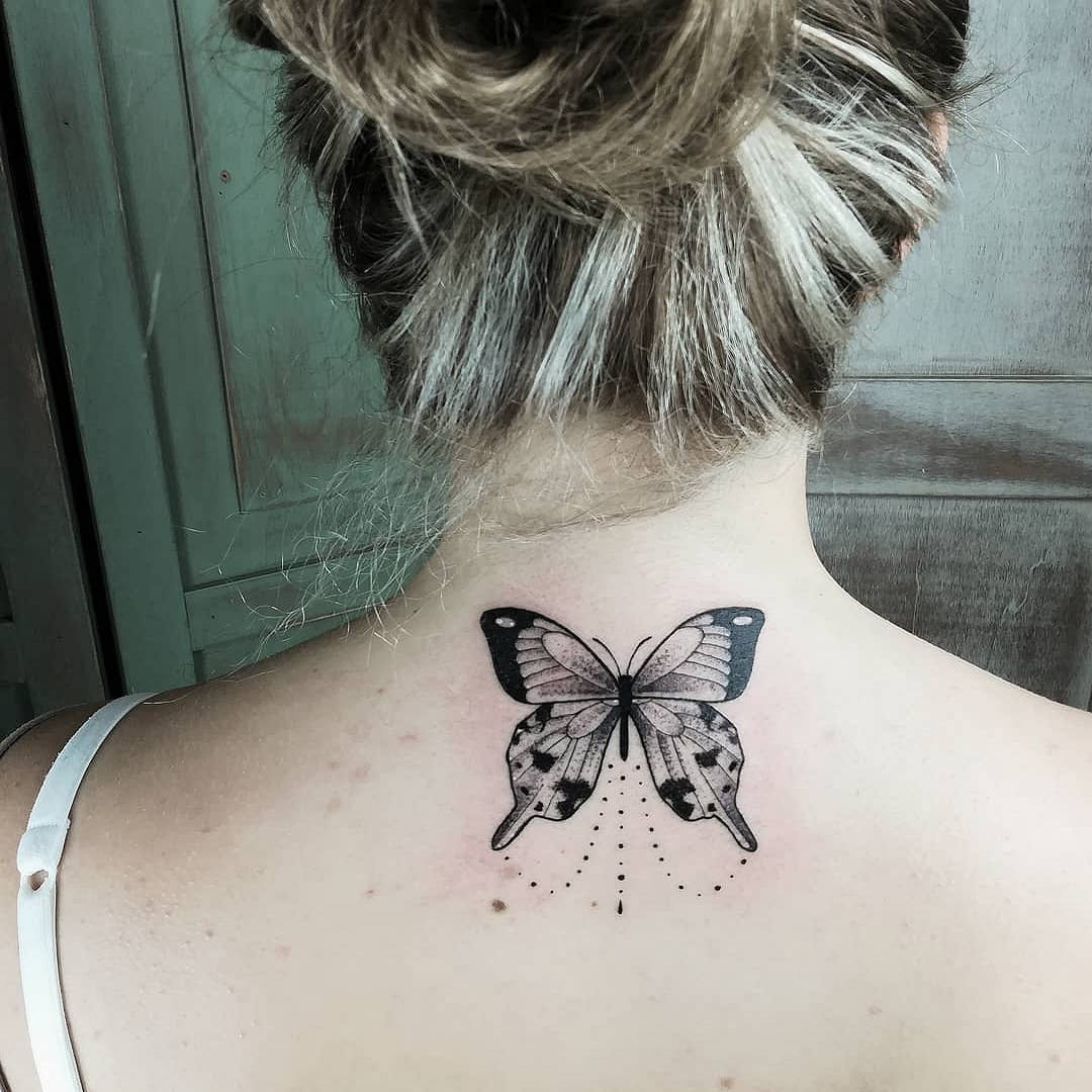 tatuaggio-farfalle-schiena-by-@vicky_blackbunny