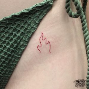 tattoo stilizzato fuoco by @evergrim