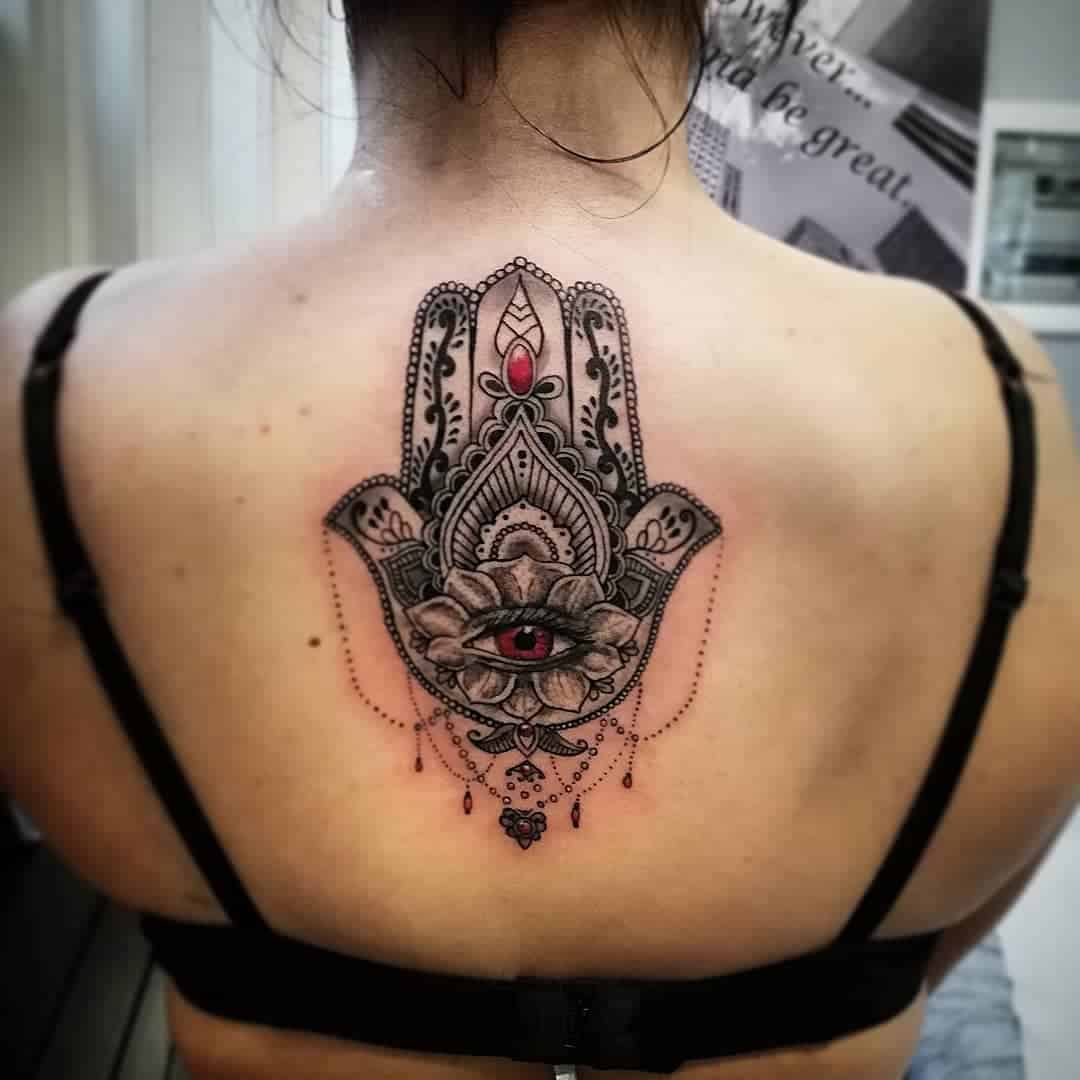 tatuaggio Mano di Fatima by @joe_garzella_tattoos