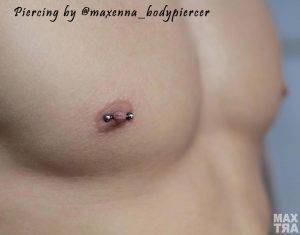 piercing capezzoli uomo by @maxenna_bodypiercer
